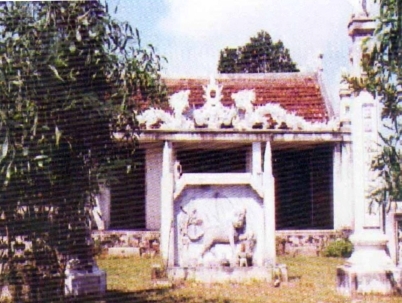 Thơ Sông Hương 02-2000